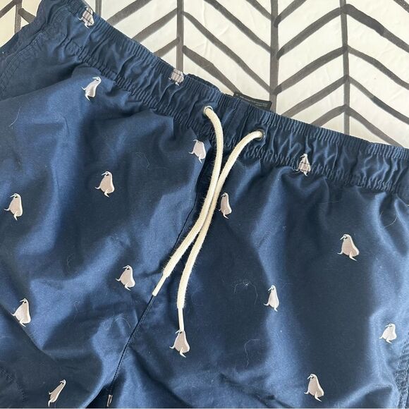 H&M Men's Size M Navy Blue Walrus Pattern Short Swim Trunks - Picture 1 of 4
